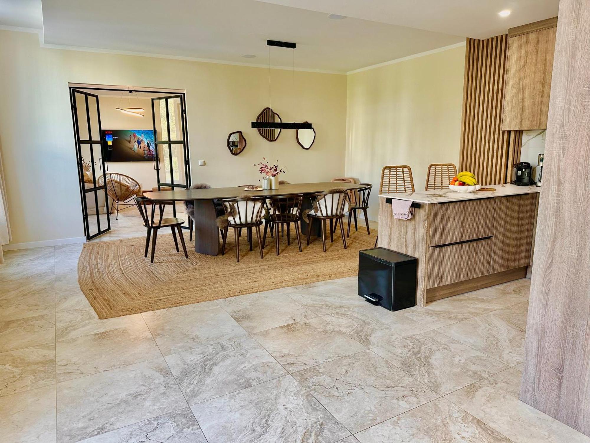 Sanierte 5 Zimmer Luxus Standard Apartment Auf 350Qm 汉堡 外观 照片